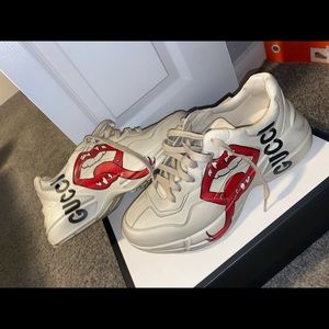 Gucci men shoe size 10